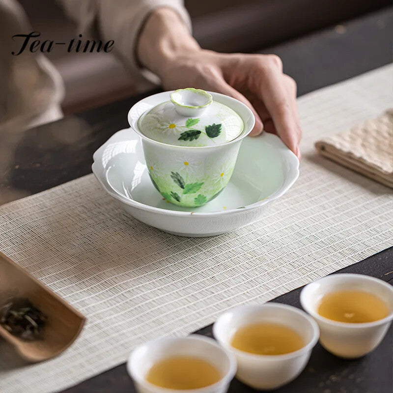 100ml Hand-painted Chrysanthemum Ceramic Cover Bowl Chinese Non Hot Tea Cup