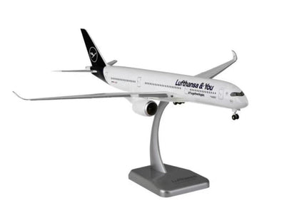 1:200 33CM Hogan Lufthansa AIRBUS A350-900 Passenger Plane  ABS Plastic Model