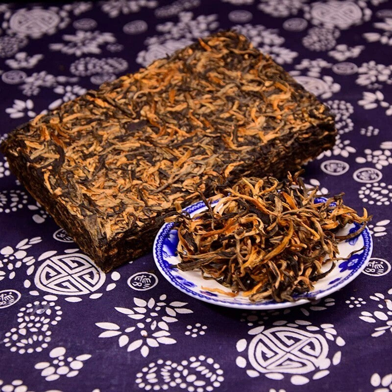 500g Fengqing Dian Hong Golden Buds Dianhong Dian Hong Yunnan Black Tea Brick