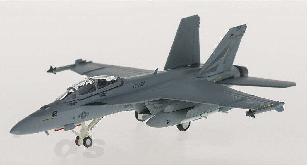 1:200 Hogan US Navy McDonnell Douglas F/A-18F VFA-154 Fighter Diecast Model