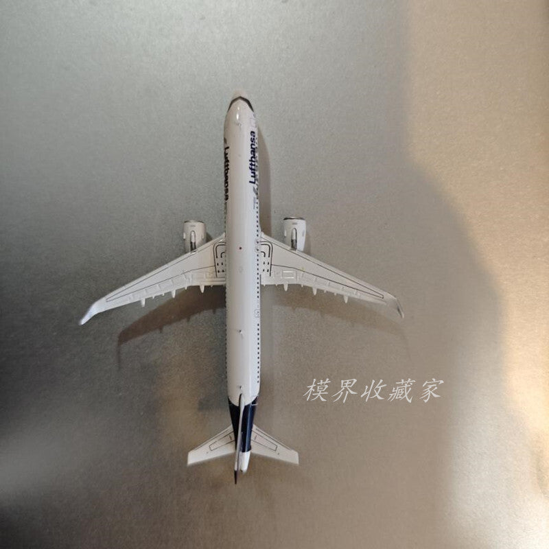 1:400 GeminiJets Lufthansa Airbus A321neo Anniversary Diecast Aircraft Model