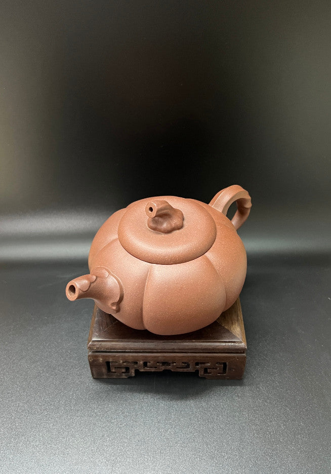 270cc chinese Yixing Handmade Zisha Dicaoqing clay Teapot DeGuo Hu Tea Pot