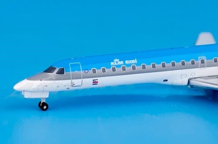 1:400 JC Wings KLM Embraer ERJ-45MP Passenger Airplane Diecast Aircraft Model