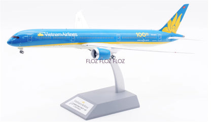 Inflight Vietnam Airlines for Boeing B787-10 VN-A873 100th 1:200 Aircraft Model