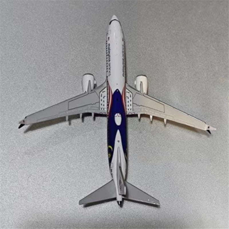 for JC Wings Malaysia Airlines for Boeing B737 MAX 8 9M-MVA 1:400 Aircraft Model