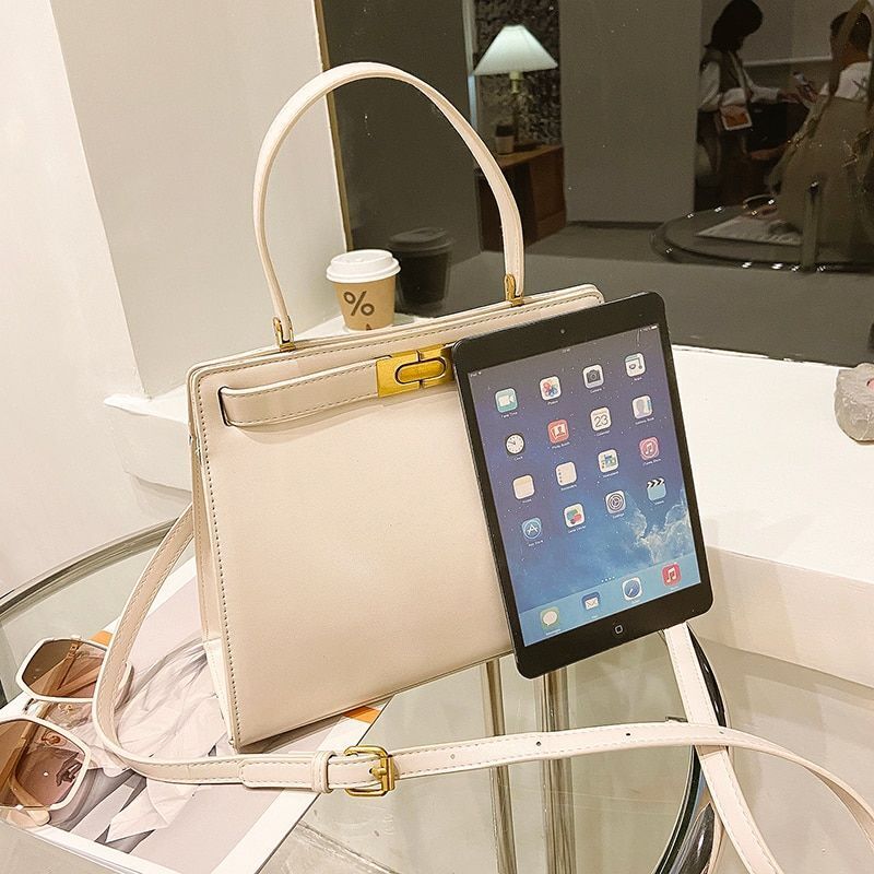 Shoulder Bag Synthetic Leather Handbag Crossbody Bag Messenger Purse 26*9*20 CM