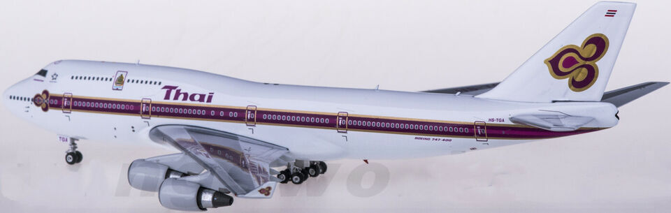 1:400 Phoenix Thai BOEING 747-400 Passenger Airplane Diecast Aircraft Model