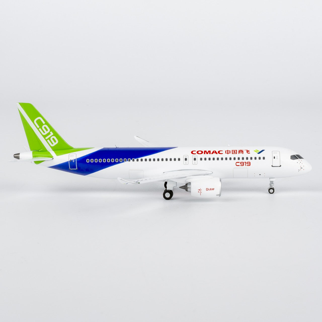 1:400 NGmodels COMAC Comac C919 Passenger Airplane Diecast Plane Model