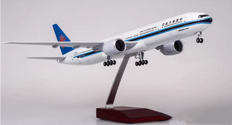47CM 1:157 CHINA SOUTHERN BOEING 777-300ER Airplane Landing Gears Resin Model