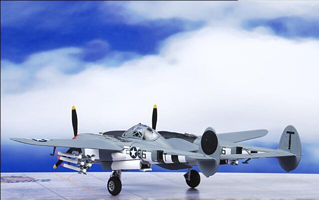 Witty P38 USAF 370TH VIVACIOUS VIRGIN II 1/72 diecast plane model aircraft