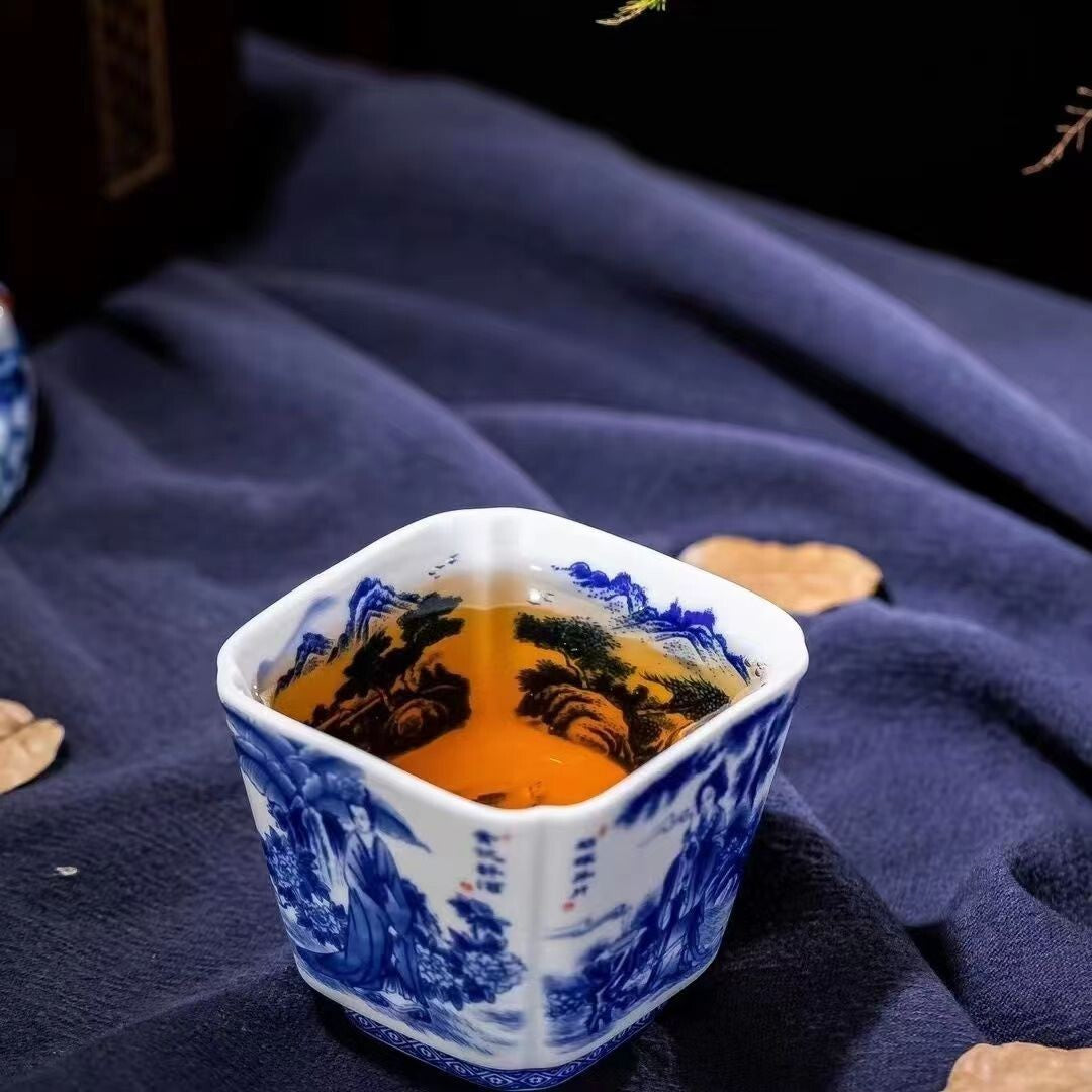 chinese jingdezhen porcelain blue and white square tea cup：four beauty
