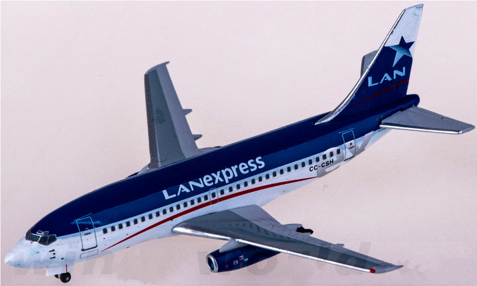 1:400 AeroClassics LANCHILE BOEING 737-200 Passenger Airplane Diecast Model