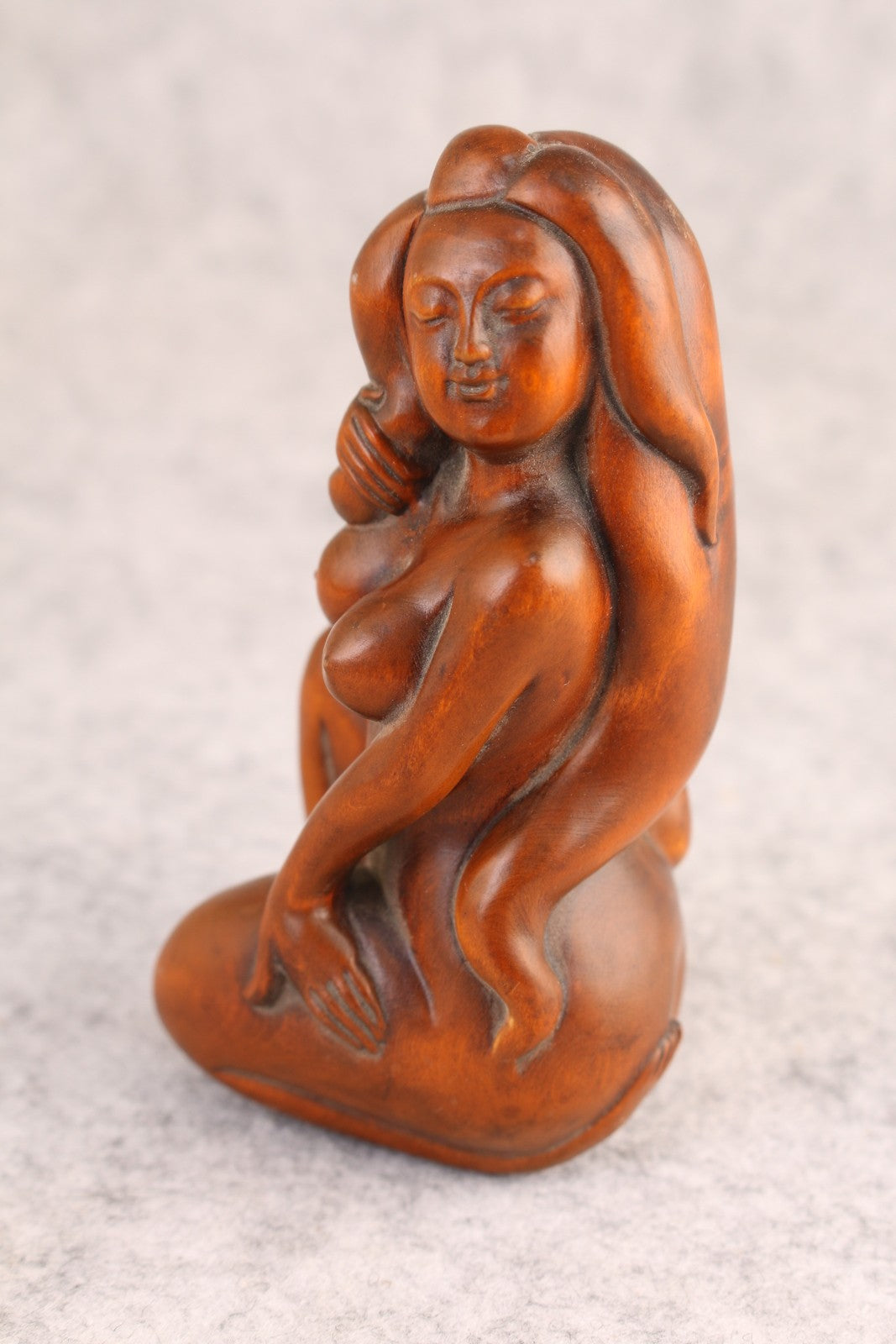Chinese Boxwood Hand Carved Figure Girl Statue Netsuke Collectable Hand Piece