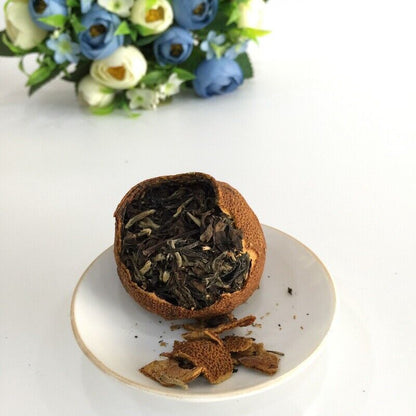 White tea filled orange Fuding Chenpi Bai Cha Old Shou Mei-