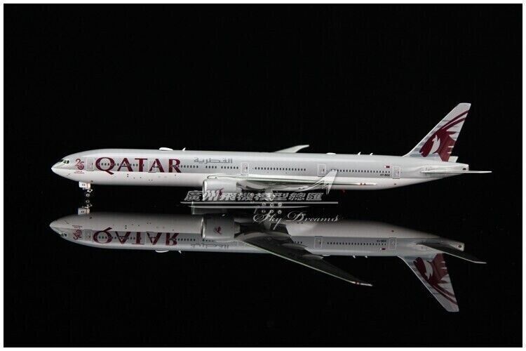 1:400 Phoenix QATAR BOEING 777-300ER Passenger Airplane Diecast Aircraft Model