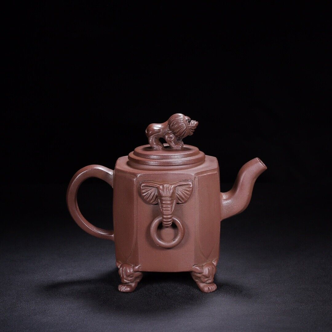 Chinese Yixing Zisha Clay Handmade Exquisite Teapot （威震八方 底款：施小马）