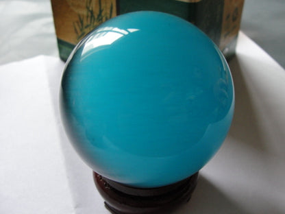 HOT SELL ASIAN QUARTZ CAT EYE CRYSTAL HEALING BALL SPHERE 40-80MM