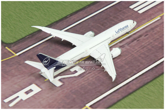 1:400 GeminiJets Lufthansa BOEING B787-9 Airplane Diecast Plane Aircraft Model
