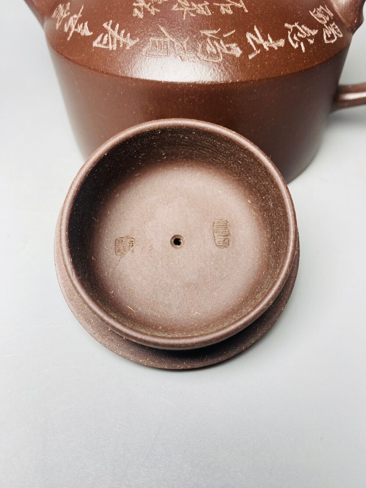 Chinese Yixing Zisha Clay Handmade Exquisite Teapot （刻绘 底款：顾景舟）