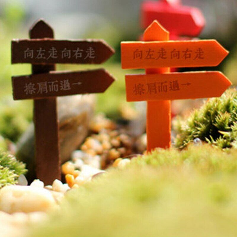 Figurines Mini10 Pcs Wood Crafts Signpost Garden Ornament Resin Crafts Decor