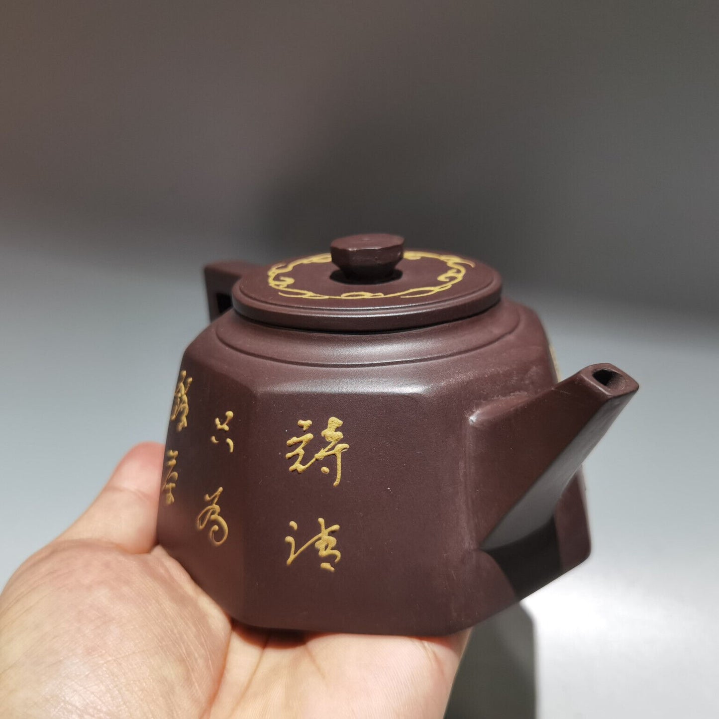 Chinese Yixing Zisha Clay Handmade Exquisite Teapot（八方泥绘壶 底款：金鼎商标）