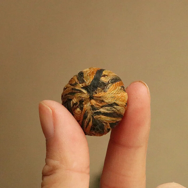 Chinese Dian Hong Cha Yunnan Black Tea Ball Hydrangea Dragon Ball Golden Ball