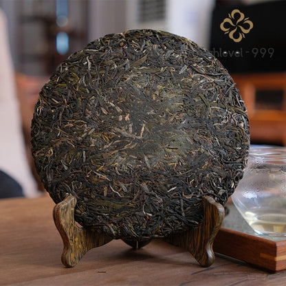 357g Raw Puer Tea Cake Guafengzhai Yunnan Mountain Grown Spring Harvest Tea