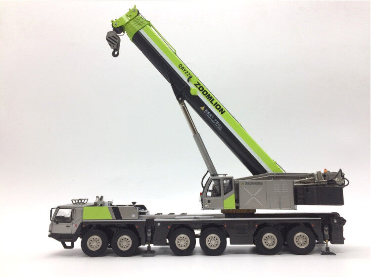 1:50 ZOOMLION QAY220 Crane Construction Equipment Milan EXPO Diecast Model