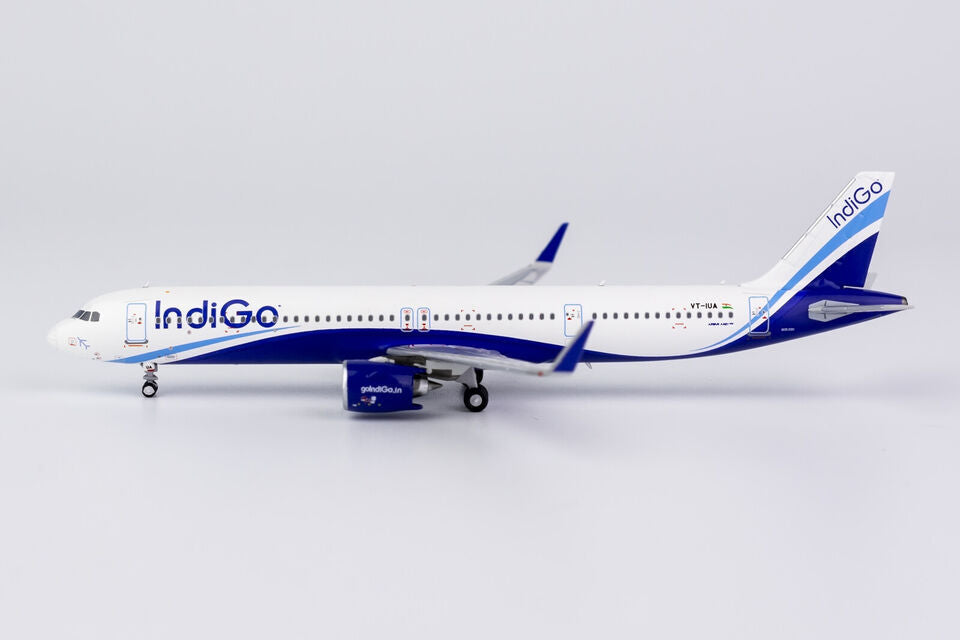 1:400 NG Model IndiGo AIRBUS A321neo Passenger Airplane Diecast Aircraft Model