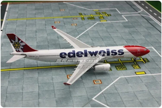 1:400 Phoenix Edelweiss AIRBUS A330-300 Passenger Airplane Plane Diecast Model