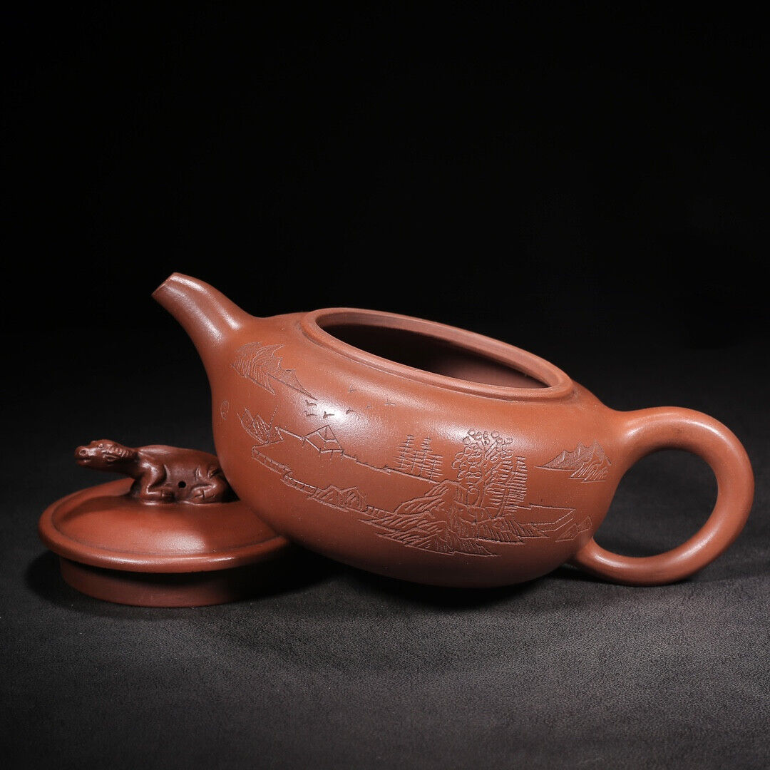 Chinese Yixing Zisha Clay Handmade Exquisite Teapot （牛气冲天 底款：黄玉麟）