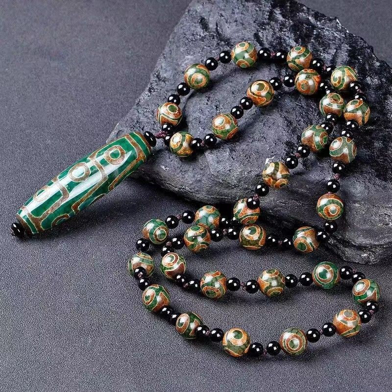 Authentic Tibetan 12 Eye Dzi Bead Pendant Necklace Natural Mineral Agate