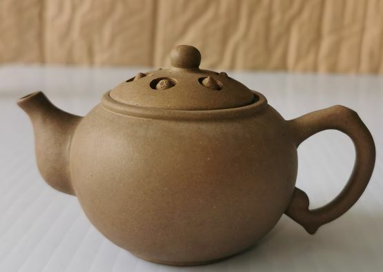 Yixing Zisha/purple Clay/Duan Ni Handmade Chinese Teapot,signed. 20th Century