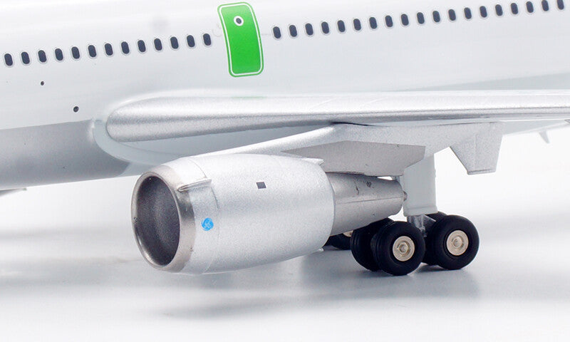 1:200 InFlight UAT MCDONNELL DOUGLAS DC-10-30 Passenger Airplane Diecast Model