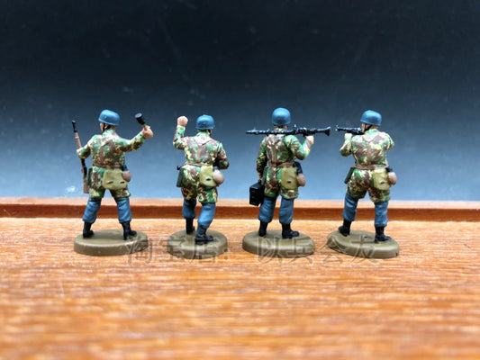 1/72 4Pcs World War II German Parachute Soldier Model