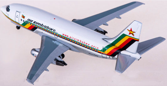 1:400 Aeroclassics Air Zimbabwe BOEING 737-200 Aircraft Diecast Airplane Model