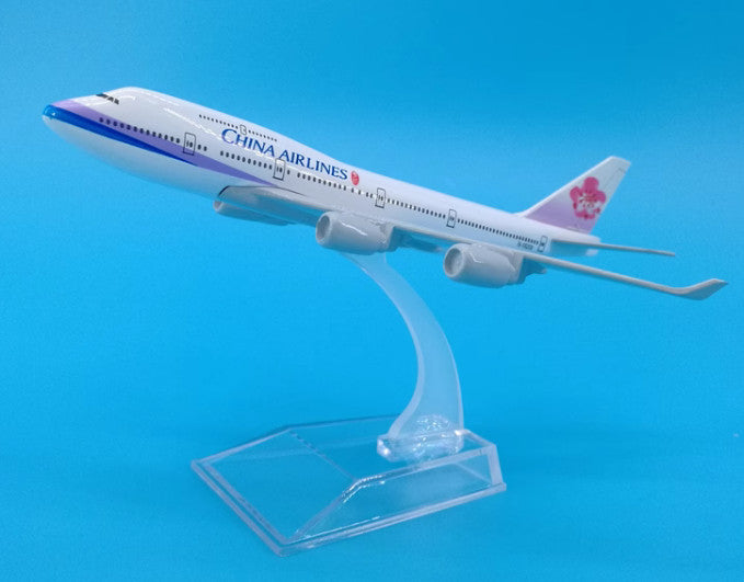 16cm CHINA AIRLINES BOEING 747-400 Passenger Airplane Diecast Aircraft Model