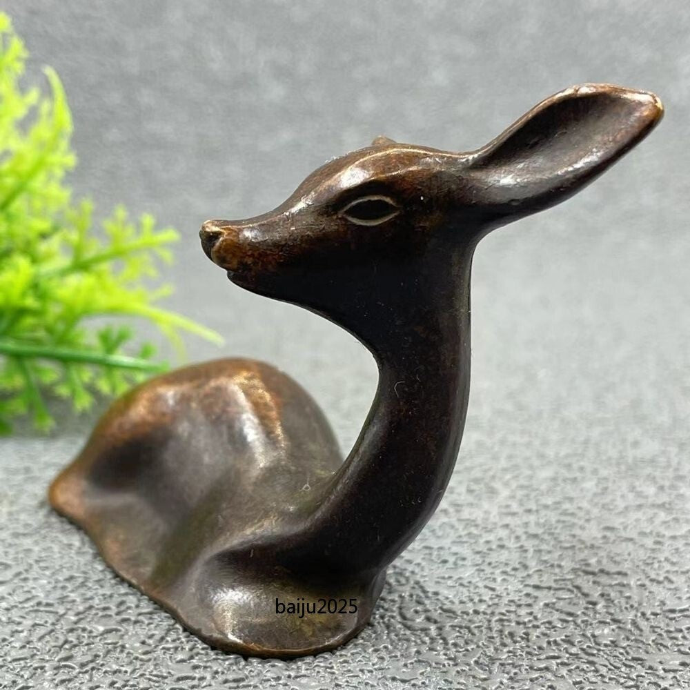 Deer Statue Retro Crafts Metal Carving Decoration Tea Pet fawn figurine deerlet