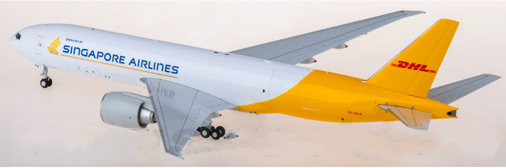 1:200 JC Wings DHL Boeing 777-200LRF Airplane Diecast Aircraft Plane Model