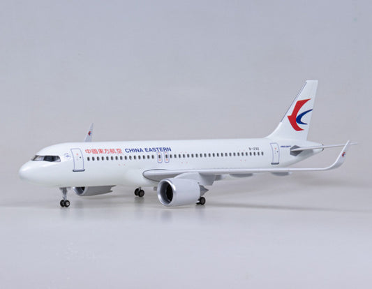 1:80 47CM CHINA EASTERN AIRBUS A320neo Airplane Landing Gear Resin Plane Model