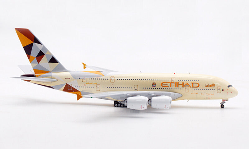 1:400 Aviation ETIHAD AIRBUS A380-800 Passenger Airplane Diecast Aircraft Model