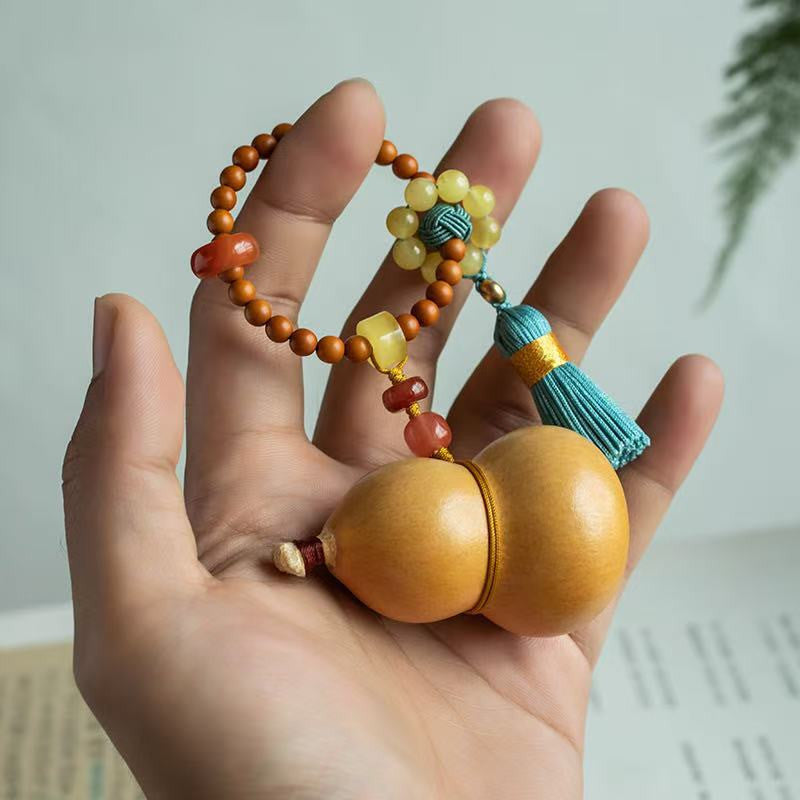Natural Small Gourd Hand Twisted Handle Piece Gourd Pendant