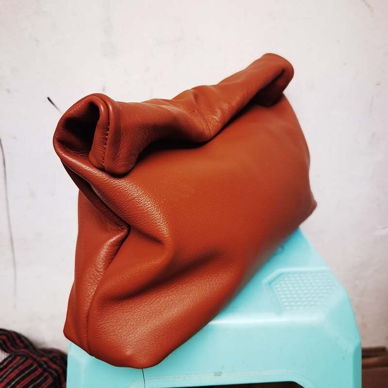 Cowhide Mobile Phone Purse Handbag High Portable Genuine Leather Handbag 32*28CM