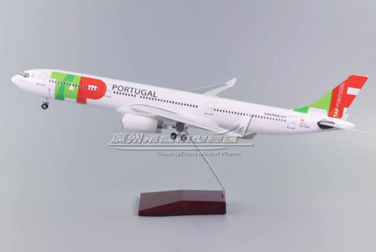 1:135 47CM TAP PORTUGAL AIRBUS A330 Passenger Airplane Landing Gear Resin Model