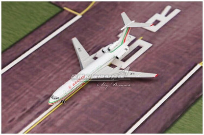 1:400 Phoenix THAI BOEING 777-300ER Passenger Airplane Diecast Aircraft Model