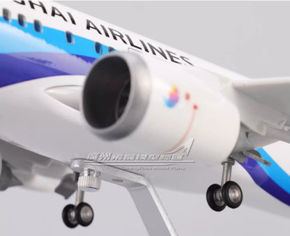 47CM 1:85 DONGHAI AIRLINES BOEING 737 MAX Airplane Landing gear Resin Model