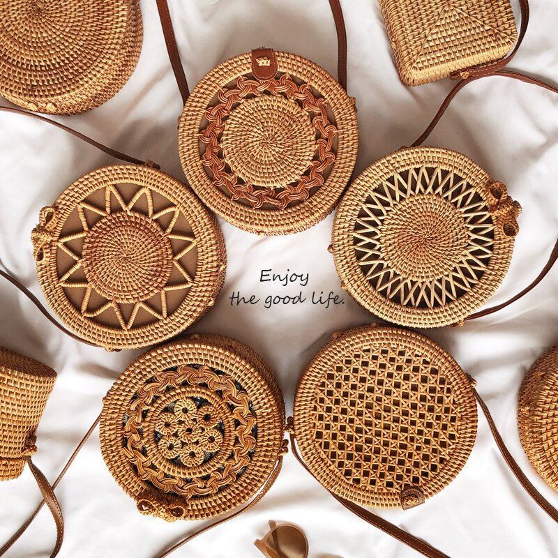 Straw Bags Round Woven Handmade Summer Beach Circle Crossbody Shoulder Bag 1 PC