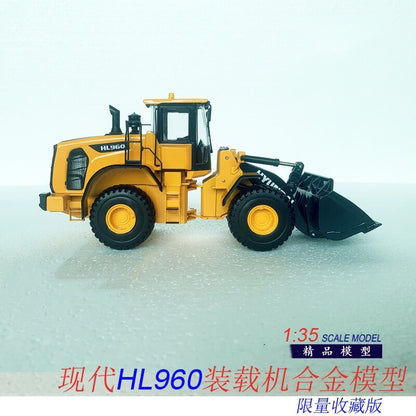 1:35 HL960 Wheel Roader Contruction Equipment Machine Diecast Model Collection