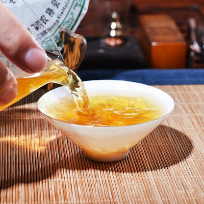 Raw Pu Erh Tea Cake Lao Ban Zhang 2008 Menghai Aged Pu erh Tea Premium 357g