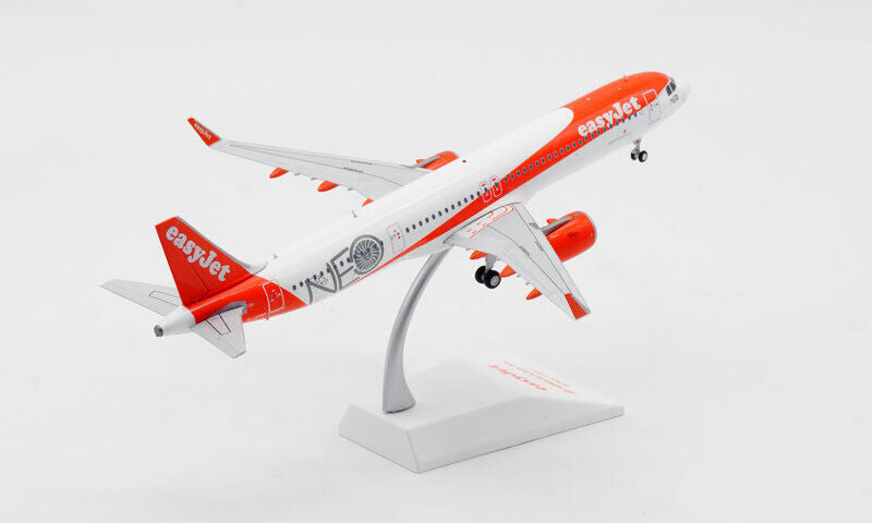 1:200 JC Wings easyJet AIRBUS A321neo Passenger Airplane Diecast Aircraft Model